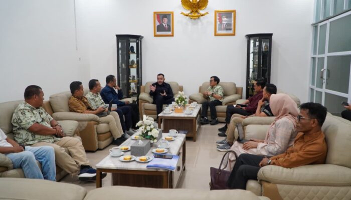 Wali Kota Padang Terima Kunjungan GM Pelindo Regional 2 Teluk Bayur, Bahas Maritim Center dan Penataan Batang Arau