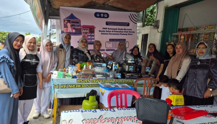 Berdayakan Istri Nelayan Ulak Karang, Tim Universitas Perintis Indonesia Terapkan Inovasi Frozen Food dan Health Branding 