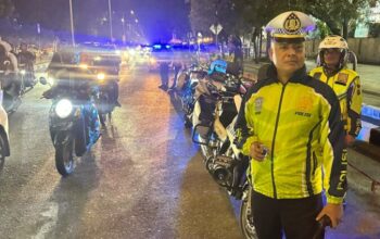 Blue Light Patrol Satlantas Polresta Padang Jaga Kelancaran Lalu Lintas, Antisipasi Kepadatan Malam Akhir Pekan