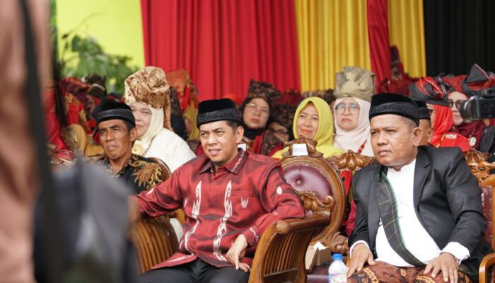 Ketua DPRD Wirman Putra: Adat Harus jadi Benteng Generasi Muda Hadapi Arus Digital