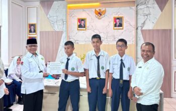 Kakankemenag Motivasi Murid Berprestasi MTsN 1 Padang, Kobarkan Semangat Raih Juara