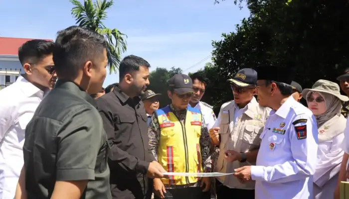 Tinjau Jembatan Kalawi, Maigus Nasir dan Zigo Rolanda Kawal Percepatan Infrastruktur Pascabanjir di Pauh