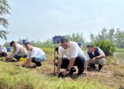 Angkasa Pura Regional III Hijaukan Pantai Tiram dengan 10 Ribu Bibit Mangrove
