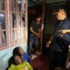 Enam Rumah Terbakar di Padang Tiakar, Damkar dan Warga Cegah Kebakaran Meluas
