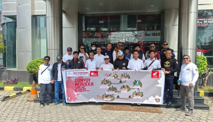 Konvoi Merdeka Honda Hayati: Dari Tabur Bunga hingga Berbagi Sembako untuk Veteran