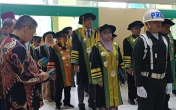 Rektor UIN Bukittinggi, Mahasiswa Baru PBAK Diharap Menjadi Mahasiswa Mendunia