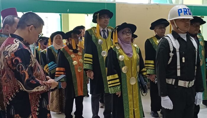 Rektor UIN Bukittinggi, Mahasiswa Baru PBAK Diharap Menjadi Mahasiswa Mendunia