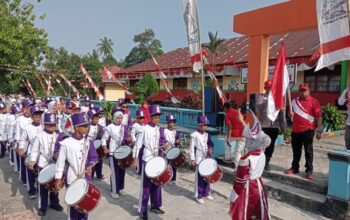Pawai Alegoris HUT RI ke-81 di Kapalo Hilalang Meriah, 500 Pelajar Turut Semarakkan Kemerdekaan