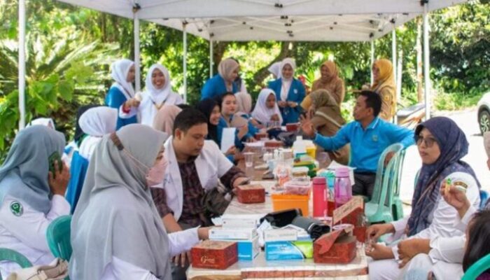 Edukasi Manajemen Laboratorium Perkuat Pelayanan Kesehatan Pascabencana di Batu Busuk