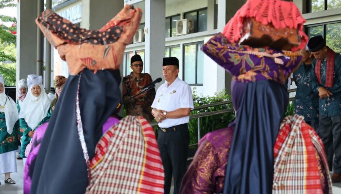 Setelah Tujuh Tahun, Pawai Khatam Al-Qur’an Balai Gadang Kembali Digelar, Wawako: Khatam jadi Motivasi Terus Belajar Al-Qur’an