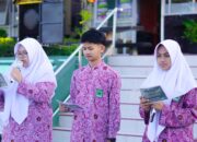 Muhadarah MAN 1 Padang Panjang Tampilkan Multibahasa
