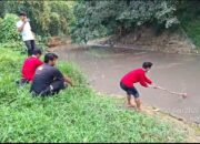 Dugaan Pencemaran Limbah di Sungai Koto Balai, DLH Ambil Sampel Air