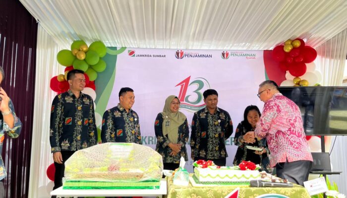 Menapaki 13 Tahun, Jamkrida Sumbar Perkuat Tata Kelola lewat Pakta Integritas