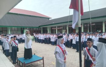 Belajar dengan HATI, Pesan Elyunita untuk Murid MTsN 2 Kota Padang 