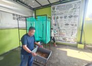 Lawan Sampah dari Hulu, DLH Sumbar Mulai Budidayakan Maggot BSF