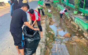 MTsN 2 Padang Lakukan Goro Sabtu Bersih