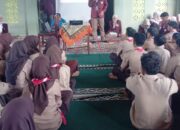 Mahasiswa KKN UIN Imam Bonjol Padang Ajak Murid MTsN 2 Pesisir Selatan Bentengi Diri dari Kenakalan Remaja