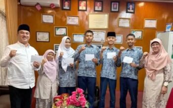 Lima Murid MTsN Padang Panjang Dilepas Menuju Jamnas