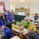 Mahasiswa PPL UIN Batusangkar Diantar dan Memulai Praktek di MAN 1 Tanah Datar