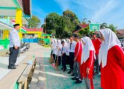 MTsN 3 Tanah Datar Ikut Sukseskan Gerakan Bersih Masjid