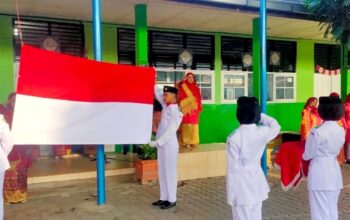MTsN 1 Bukittinggi Laksanakan Upacara  Bendera Peringatan HUT Kemerdekaan
