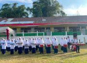 MTsN 5 Tanah Datar Ambil Peran Strategis pada Upacara HUT RI Tingkat Kecamatan X Koto