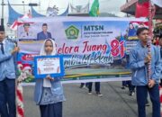 MTsN Padang Panjang Meriahkan Pawai Alegoris HUT RI, Lebih dari 200 Peserta Tampil Menarik