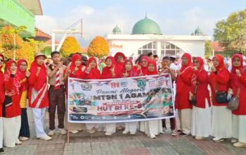 MTsN 1 Agam Semarakkan Pawai Alegoris HUT RI, Kobarkan Semangat Kebersamaan dan Cinta Tanah Air