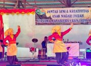 MTsN 1 Pasaman Meriahkan Pentas Seni Anak Nagari