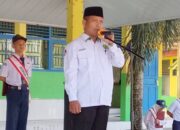 Upacara Bendera, Kepala MTsN 2 Pasaman Barat Ingatkan untuk Disiplin, Taat dan Ikhlas