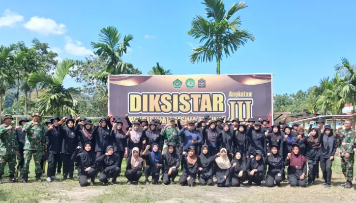 Sukses Digelar 4 Hari, 67 Siswa Taruna MAN 1 Padang Tuntaskan Diksistar 