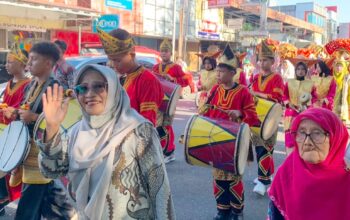 Tim Gandang Tambua Tasa MTsN 7 Padang Tampil Memukau
