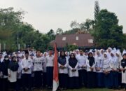 Kepala MTsN 4 Sijunjung Lantik Pengurus OSIM, Sutan Ari Fazakri Pimpin Kepengurusan Baru