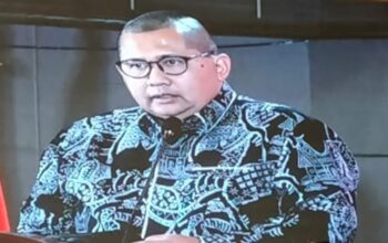 Strategi Beradaptasi Ketika Kebijakan Pusat Bertemu Realitas Daerah