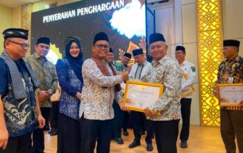 Komitmen Dukung Kelancaran Penyelenggaraan Haji, Pemko Solok Terima Penghargaan