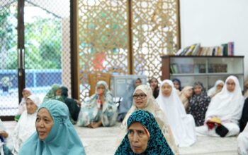Pemko Padang Berkomitmen Kembalikan  Masjid sebagai Pusat Peradaban