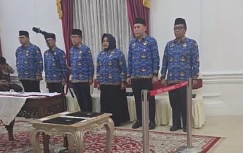 Gubernur Sumbar Lantik 6 Pejabat Eselon II