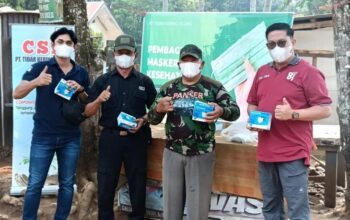 Kualitas Udara Memburuk, PT TKA Bagikan Masker untuk Warga Dharmasraya