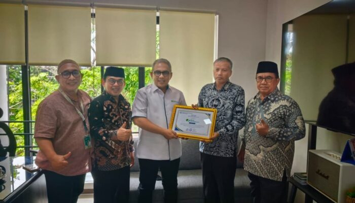Dukung Perlindungan Pekerja, BPJS Ketenagakerjaan Padang Raih Penghargaan Muhammadiyah Sumbar