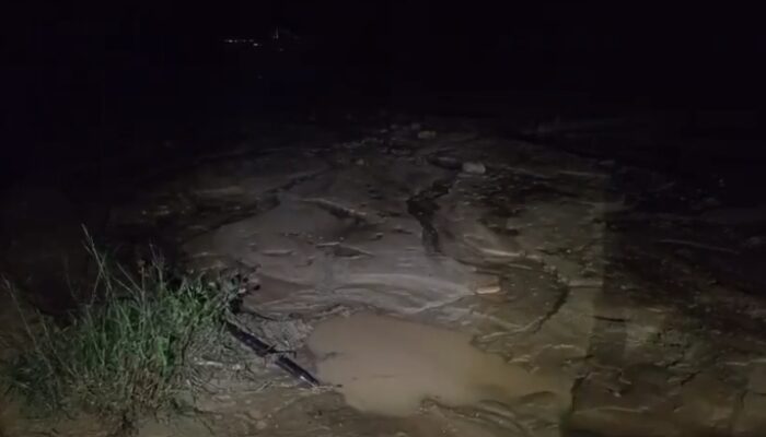 Banjir Melanda Pasaman, Satu Warga Masih dalam Pencarian
