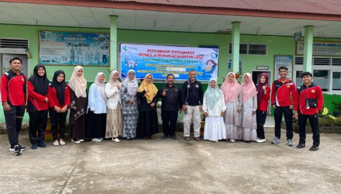 Cegah Karies dengan Mengunyah Tomat, Dosen Kesehatan Gigi Poltekkes Kemenkes Padang Edukasi Siswa SDN 10 Jorong Kubu