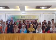 Rika Maria Motivasi dan Lepas 18 Peserta OMI MAN 1 Tanah Datar
