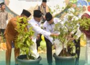 Dihadiri Kakanwil Mustafa, MTsN 1 Padang Panjang Rayakan Milad ke-48