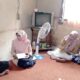 Wujud Kepedulian Sesama, Keluarga Besar MTsN 15 Tanah Datar Salurkan Bantuan kepada Wali Murid Tertimpa Musibah