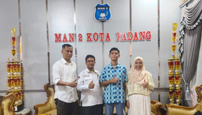 Siswa MAN 2 Padang Melaju ke OMI  Provinsi Cabang Fisika