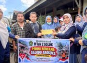 Keluarga Besar MTsN 2 Solok Kunjungi Lokasi Bencana Galodo di Aro Suka, Salurkan Bantuan untuk Siswa Terdampak