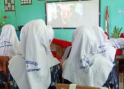 Peringati G30S/PKI, MTsN 3 Tanah Datar Gelar Nobar 