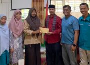 Kepala MAN 4 Tanah Datar Lepas Aulia Restu Putri Menuju POPROV 2026 Cabang Voli