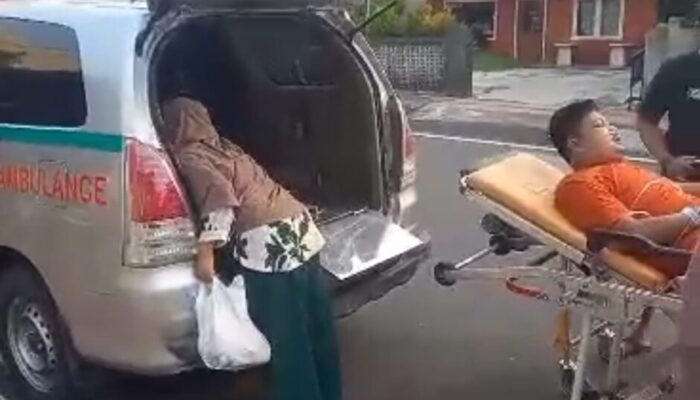 Dugaan BBM Bercampur Partikel Asing, Ambulans Bawa Pasien Jantung Mogok di Pariaman