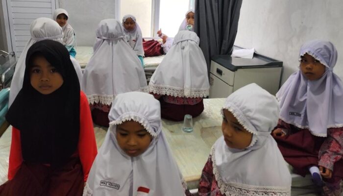 Korban Dugaan Keracunan Makanan di Palupuah Capai 334 Orang